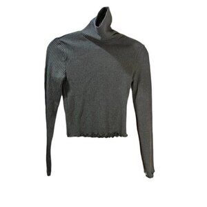 Forever 21 Lettuce-Edge Long-Sleeve Cropped Top‎ Small